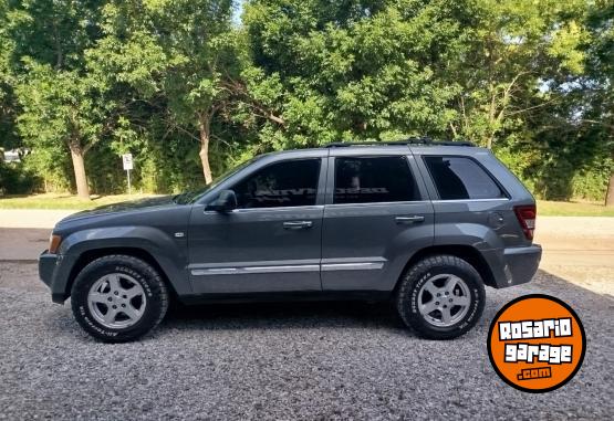 Camionetas - Jeep GRAN CHEROKEE 4.7L 2008 Nafta 250000Km - En Venta