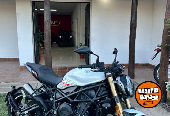 Motos - Benelli 752 S 2023 Nafta 2800Km - En Venta