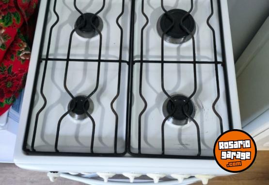 Hogar - VENDO COCINA LONGVIE PARA GAS NATURAL - En Venta