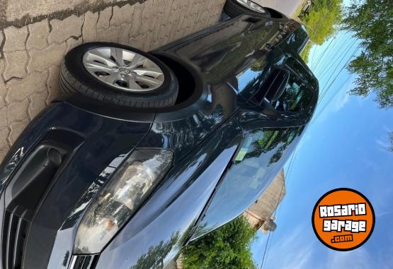 Utilitarios - Volkswagen Saveiro 2013 Nafta 110000Km - En Venta