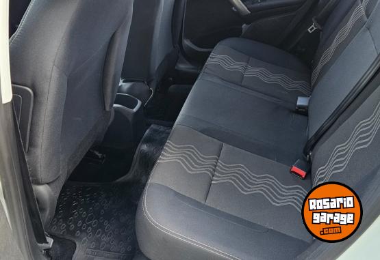 Autos - Peugeot 2008  1.6vti CACTUS 2018 GNC 114000Km - En Venta