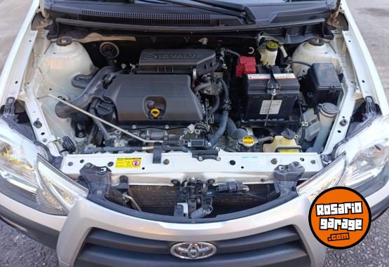 Autos - Toyota Etios Cross 1.5 XLS 2015 Nafta 78000Km - En Venta