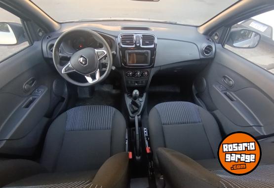 Autos - Renault Logan II 1.6 Life 2025 Nafta 40Km - En Venta