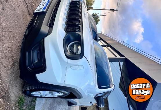 Camionetas - Chrysler Jeep Renegade 1.8 Sport a 2023 Nafta 20000Km - En Venta