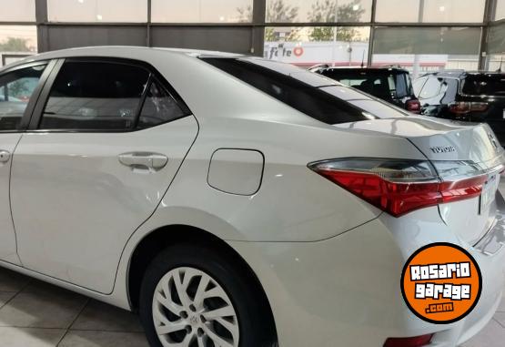 Autos - Toyota COROLLA XLI 2018 Nafta 120000Km - En Venta