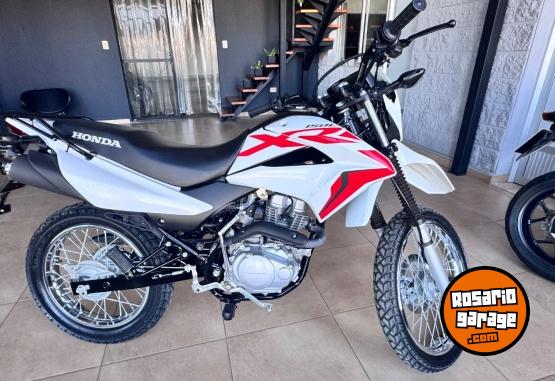 Motos - Honda Xr150 2024 Nafta 2500Km - En Venta