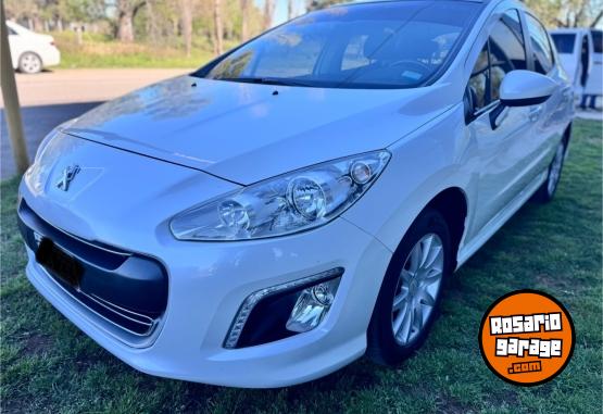 Autos - Peugeot 308 Allure Nav 2015 Nafta 120000Km - En Venta