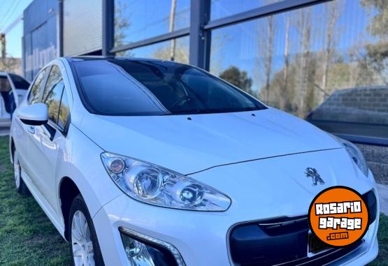 Autos - Peugeot 308 Allure Nav 2015 Nafta 120000Km - En Venta