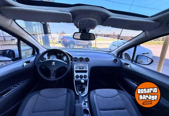 Autos - Peugeot 308 Allure Nav 2015 Nafta 120000Km - En Venta