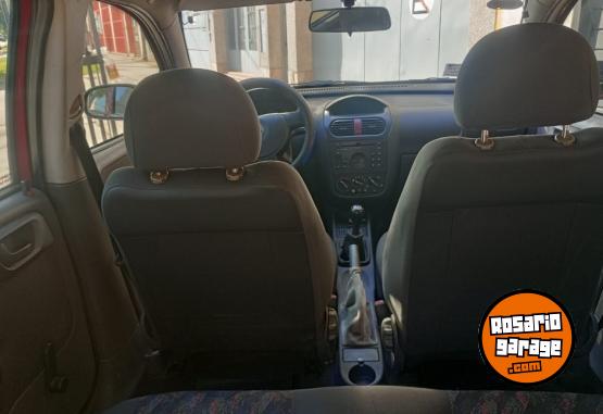 Autos - Chevrolet CORSA 2 2004 GNC 350000Km - En Venta