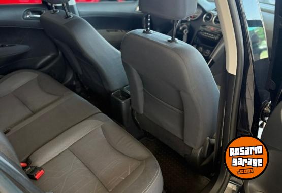 Autos - Peugeot 308 Active 2015 Nafta 111000Km - En Venta