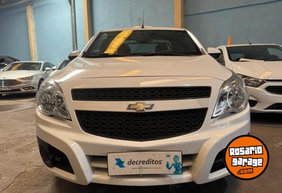 Camionetas - Chevrolet montana 2015 GNC 70000Km - En Venta