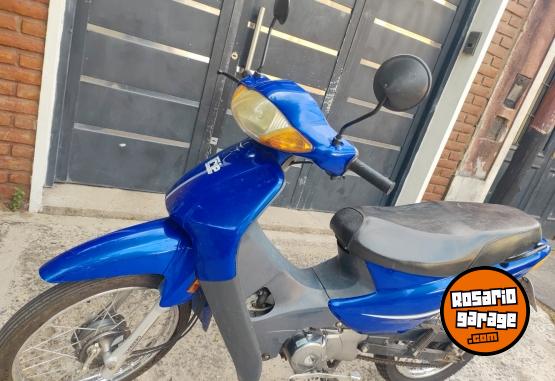 Motos - Guerrero Trip 110cc 2016 Nafta 5200Km - En Venta