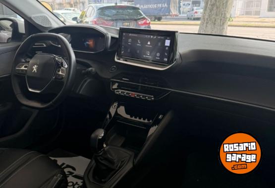 Autos - Peugeot 208 Allure Pack 2023 Nafta 60000Km - En Venta