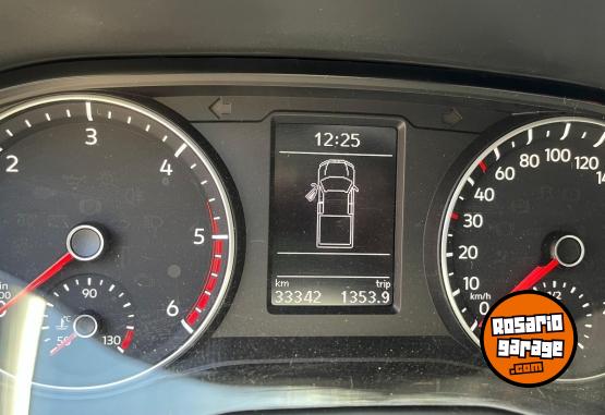 Camionetas - Volkswagen Amarok 2023 Diesel 33000Km - En Venta
