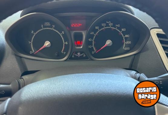 Autos - Ford Fiesta 2013 Nafta 125000Km - En Venta