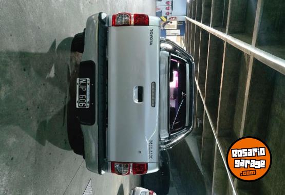 Camionetas - Toyota Hilux 2014 Diesel 73000Km - En Venta
