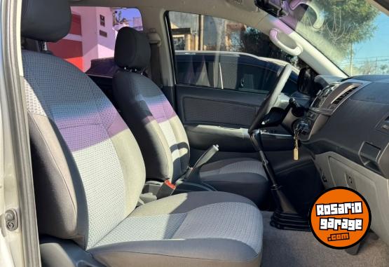 Camionetas - Toyota Hilux 2014 Diesel 73000Km - En Venta