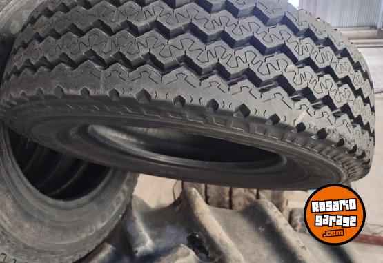 Accesorios para Autos - Cubiertas 195/75/16 - En Venta