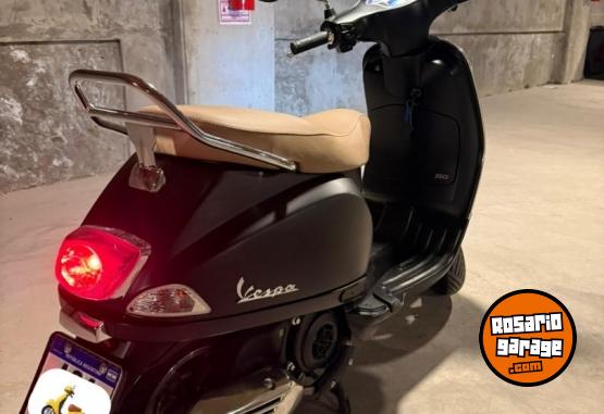 Motos - Vespa VXL 150 3V TECH 2024 Nafta 4300Km - En Venta