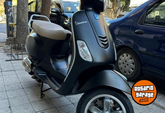 Motos - Vespa VXL 150 3V TECH 2024 Nafta 4300Km - En Venta