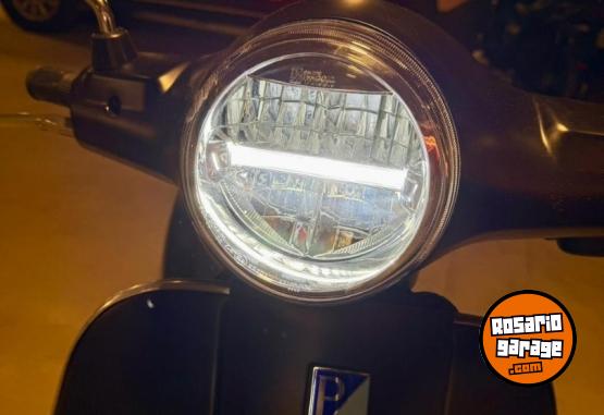 Motos - Vespa VXL 150 3V TECH 2024 Nafta 4300Km - En Venta