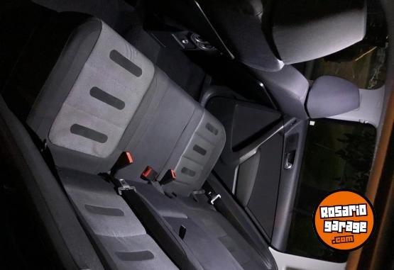 Autos - Volkswagen Tiguan 2009 Nafta 176000Km - En Venta