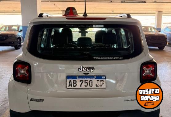 Camionetas - Otra marca RENEGADE SPORT 2017 Nafta 86000Km - En Venta