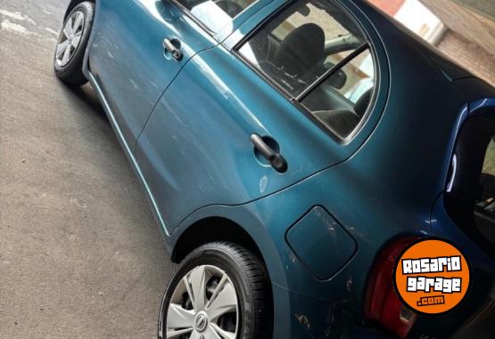 Autos - Nissan March Active 2017 Nafta 90000Km - En Venta