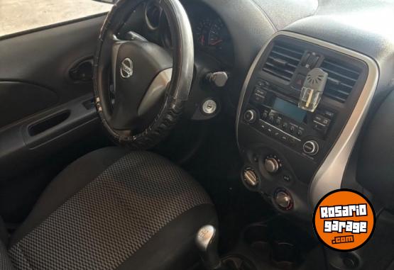 Autos - Nissan March Active 2017 Nafta 90000Km - En Venta