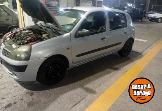 Autos - Renault Clio 2 1.6 16v expression 2003 GNC 226000Km - En Venta