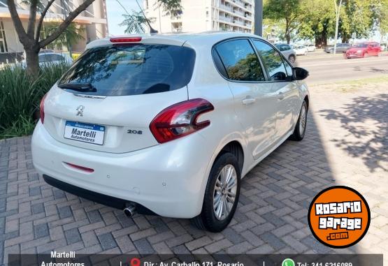Autos - Peugeot 208 Allure Nav 1.6 2018 Nafta 100000Km - En Venta