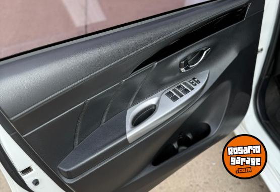 Autos - Toyota Yaris S 1.5 2018 Nafta 105000Km - En Venta