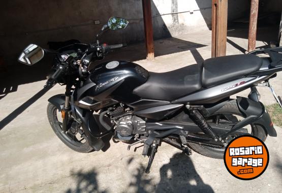 Motos - Bajaj Rouser LS125 2025 Nafta 1700Km - En Venta