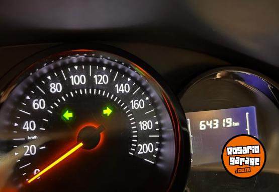 Autos - Renault LOGAN 1.6 PH 2 LIFE 2022 GNC 65000Km - En Venta