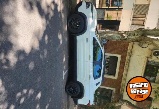 Camionetas - Fiat Toro ultra 2022 Diesel 90000Km - En Venta