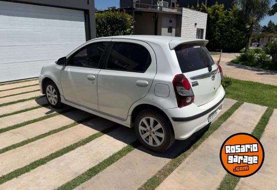Autos - Toyota Etios Xls 2018 Nafta  - En Venta