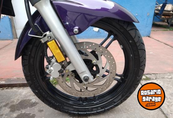 Motos - Yamaha YS Fazer 250 2012 Nafta 45000Km - En Venta
