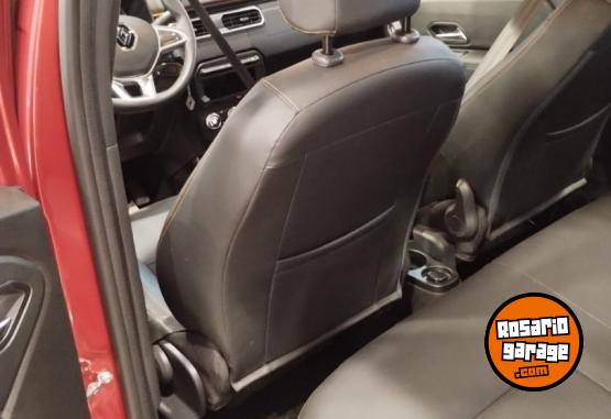 Camionetas - Renault OROCH ICONIC 2024 Nafta 15000Km - En Venta