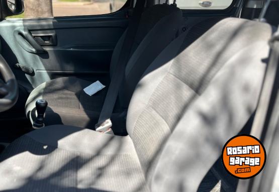 Utilitarios - Citroen Berlingo 1.6hdi 5 plazas 2022 Diesel 78000Km - En Venta