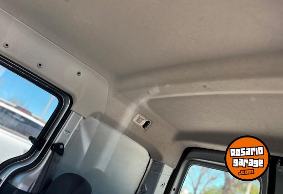 Utilitarios - Citroen Berlingo 1.6hdi 5 plazas 2022 Diesel 78000Km - En Venta