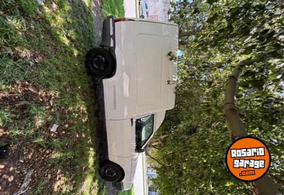 Utilitarios - Fiat Fiorino 2012 Nafta 185000Km - En Venta