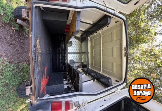 Utilitarios - Fiat Fiorino 2012 Nafta 185000Km - En Venta