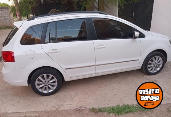 Autos - Volkswagen SURAN 2011 Nafta 1111Km - En Venta