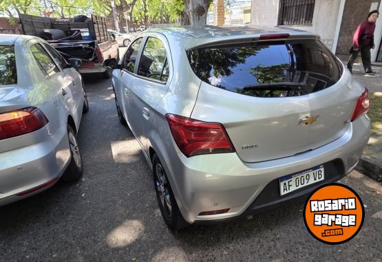 Autos - Chevrolet Onix ltz 2018 GNC 65000Km - En Venta