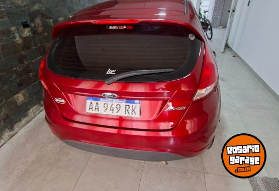 Autos - Ford Kinetic se 5 pts. 2017 GNC 63000Km - En Venta