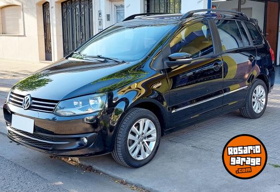 Autos - Volkswagen Suran Highline 2012 Nafta 139000Km - En Venta