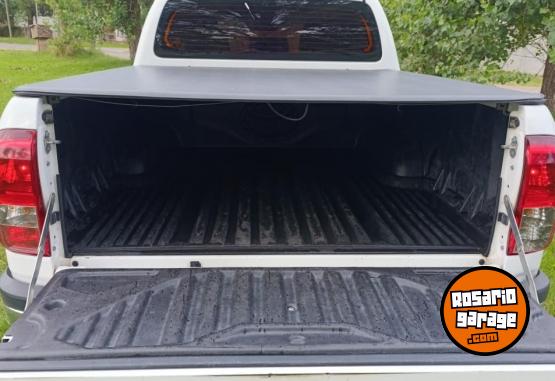 Camionetas - Toyota HILUX SRV 2018 Diesel 174000Km - En Venta