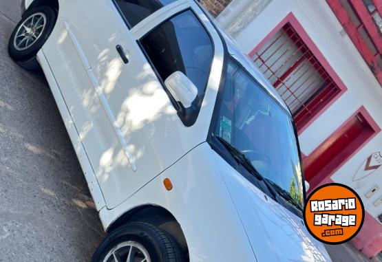 Autos - Volkswagen Polo 1999 Nafta 225000Km - En Venta