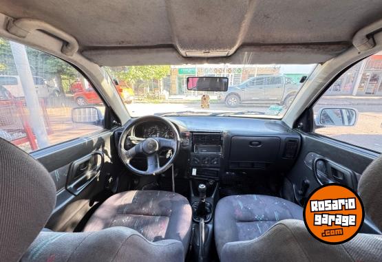 Autos - Volkswagen Polo 1999 Nafta 225000Km - En Venta